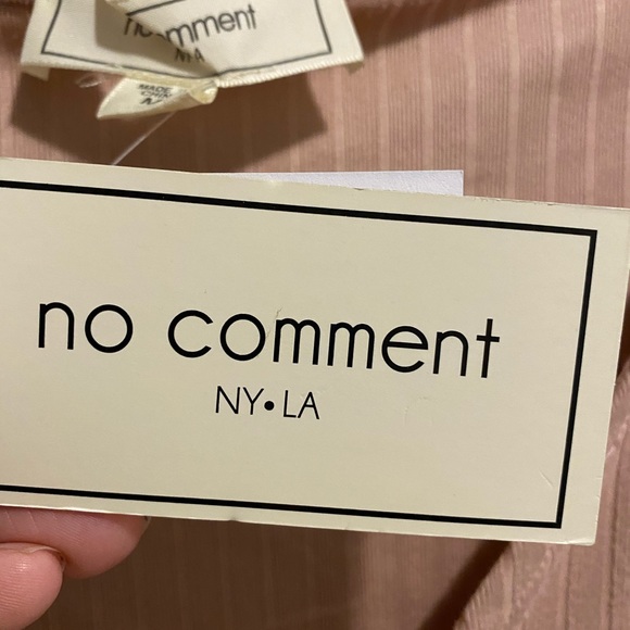 No Comment Beige Long Sleeve Crop Top Size: Medium - Picture 3 of 3